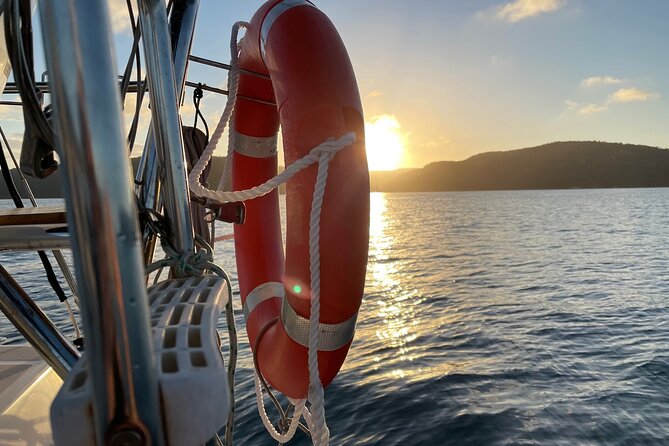 2 1/2 Hr Private Skippered Yacht Charter and Platter on Pittwater - National park shores and homes reached only by water