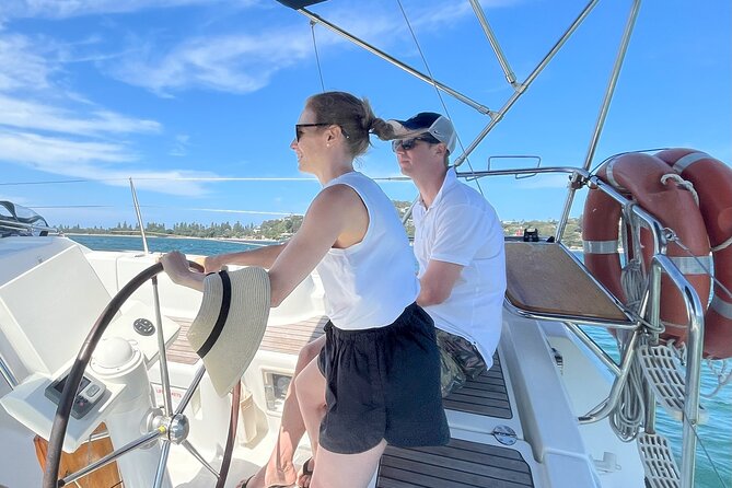 3-Hour Private Skippered Sailing Yacht Charter in Palm Beach - Sailing toward Broken Bay and Lion Island