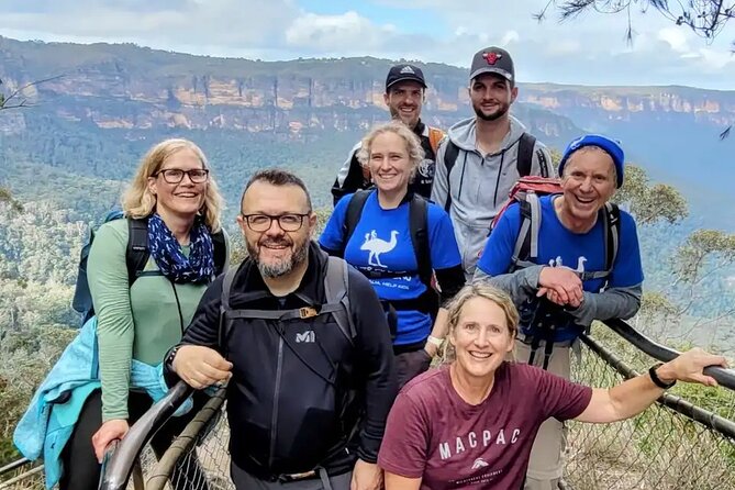Adventurous Blue Mountains hike up the iconic Three Sisters - Key points before you book