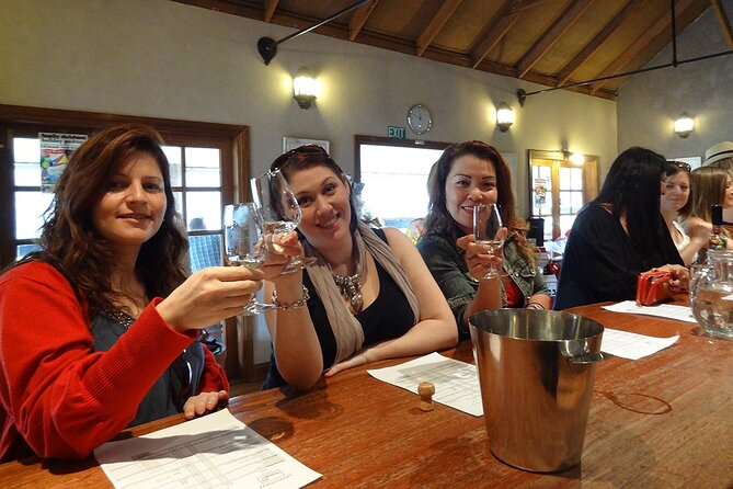 Award-Winning Hunter Valley Wine & Cheese Tour from Sydney - Hunter Valley Gardens and the return through the valley