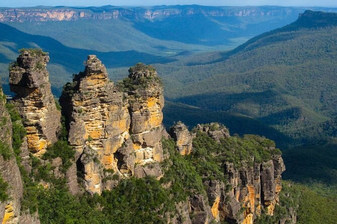 Blue Mountain Tour with Hop on and Hop Off Bus - Scenic World packs three rides into two hours
