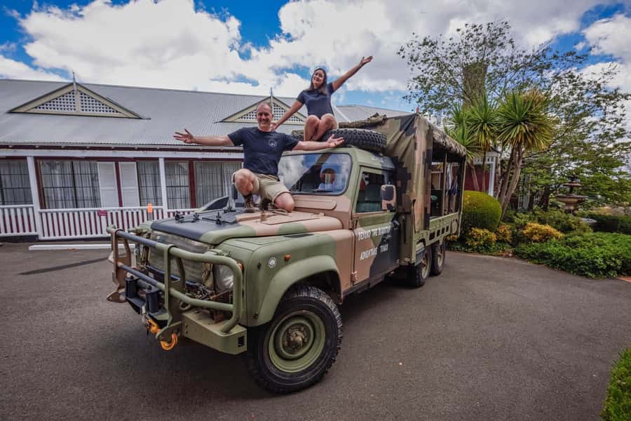 Blue Mountains 90 Minute Army Truck Adventures - Following the Katoomba cliff line