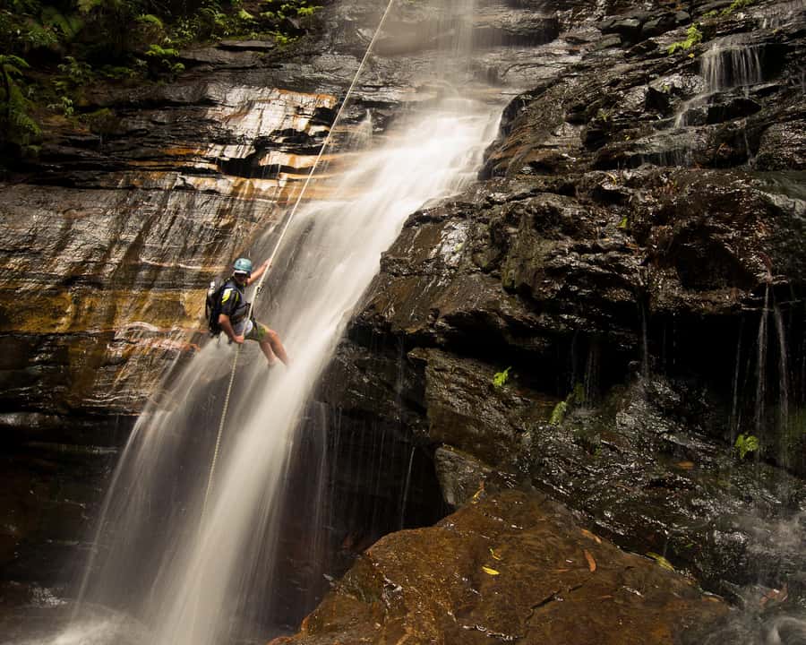 Blue Mountains: Abseiling and Canyoning Experience - Lunch before the water section