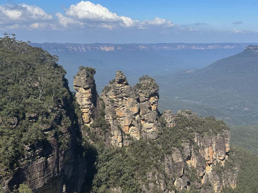 Blue Mountains Adventure: Scenic World, Zoo & Koala Photo - Echo Point and the Three Sisters