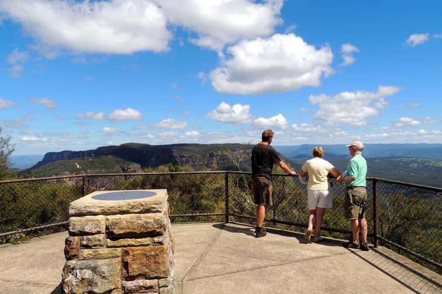 Blue Mountains: Inside a World Heritage National Park - The early Sydney pickup protects your mountain time