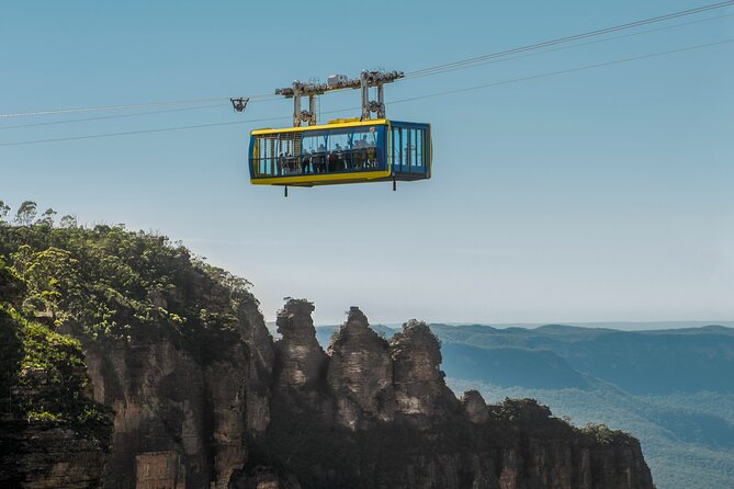 Blue Mountains Private Tour | Koala, Kangaroo, & Waterfalls Day - A break at Leura Mall