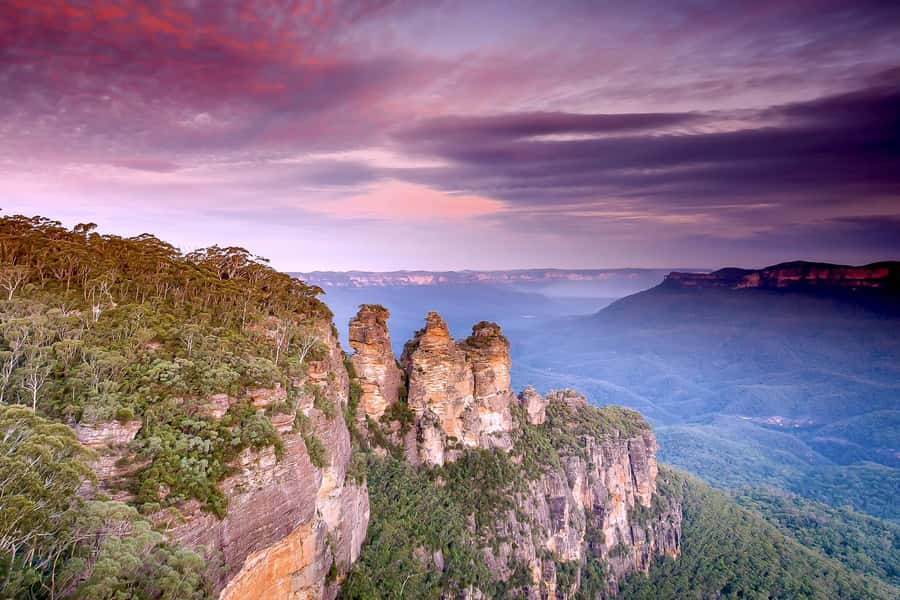 Blue Mountains Sunset Waterfalls Wildlife Tour From Sydney - Glenbrook gives you an easy start