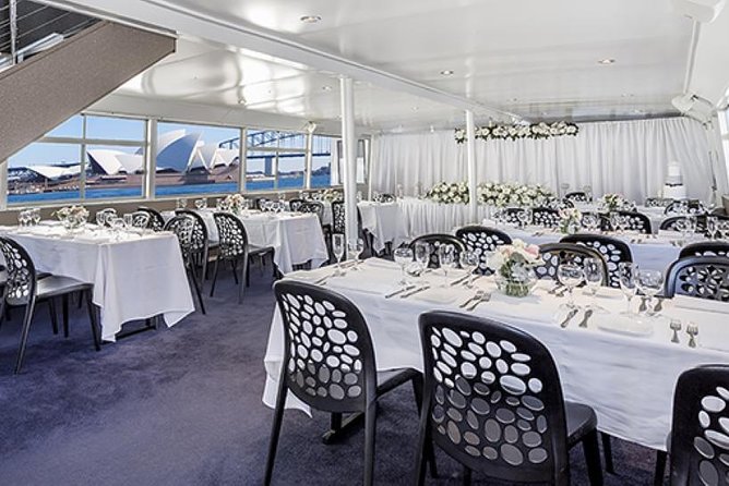 Christmas Day Cruise on Sydney Harbour - A Christmas buffet with seafood and roast meats