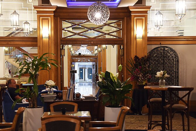 Entrancing Magic and Storytelling at Castlereagh Boutique Hotel - What the two-hour evening includes