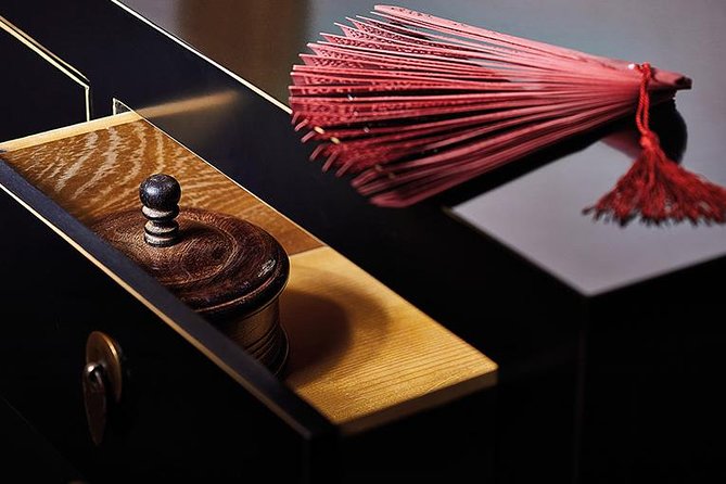 Escape Hunt Sydney - Picking a room: Wizard’s Quest, Alice, and other scenarios