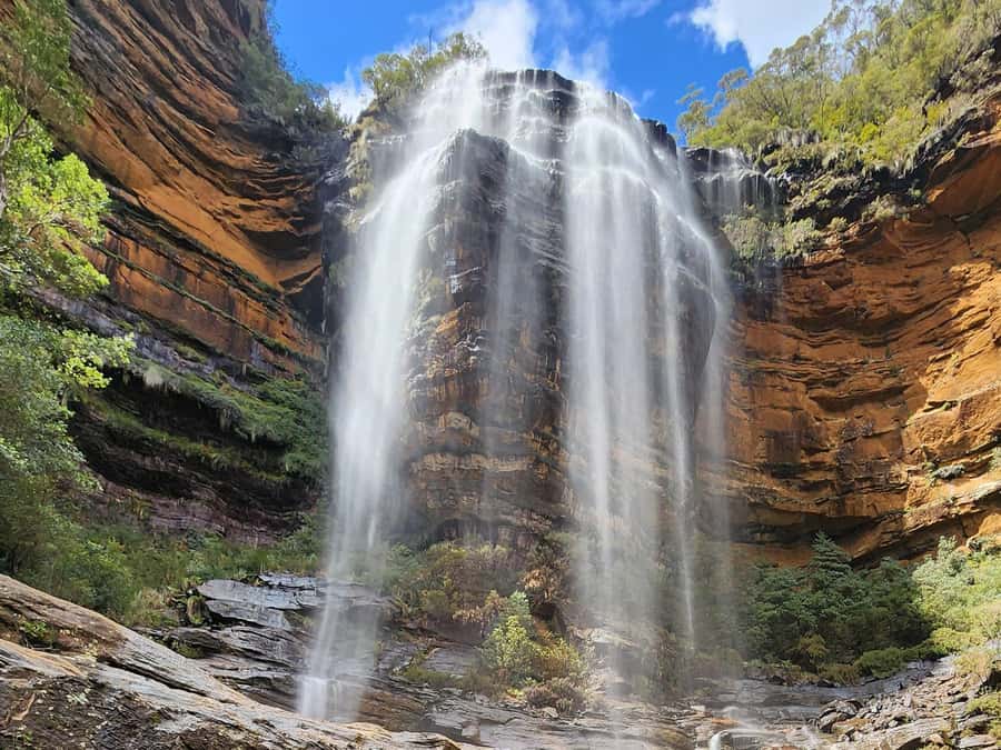 From Sydney: Blue Mountains Tour with Waterfall Walk & Lunch - Why Wentworth Falls makes this more than a lookout tour