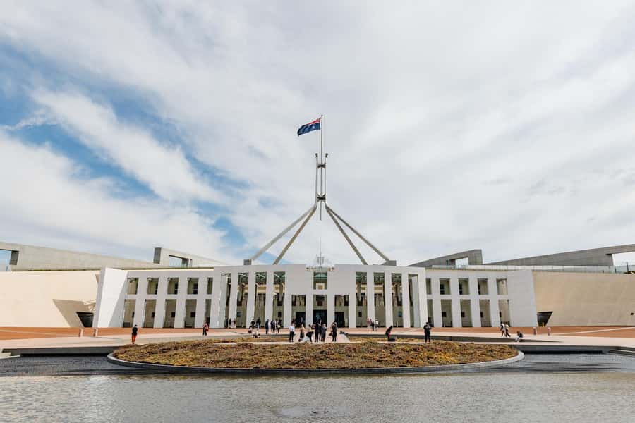 From Sydney: Canberra Day Tour - Why Canberra works as a long day from Sydney