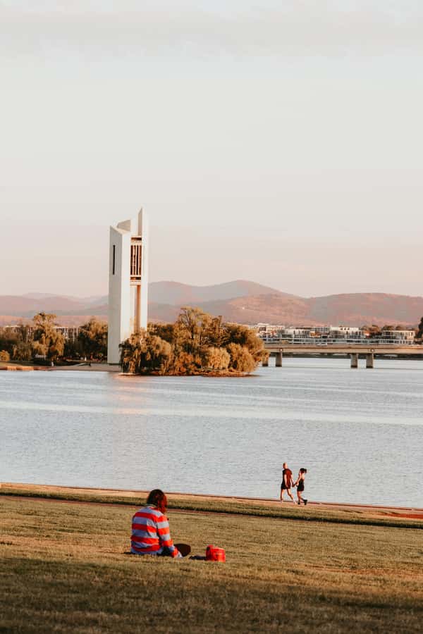From Sydney: Canberra Floriade Festival Includes Lunch - Floriade’s flowers and spring setting