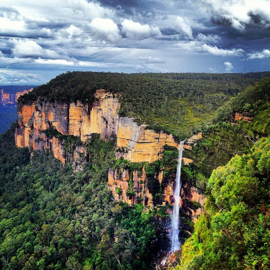 From Sydney: Full Day Blue Mountains Tour in a small group - Jamison Valley and the Three Sisters deliver the main views