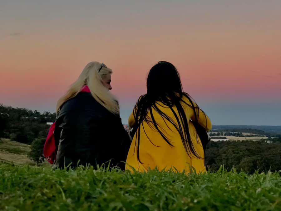 From Sydney: Hunter Valley Wine Tasting & Winery Picnic Tour - Two rotating wineries, four possible personalities