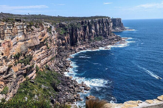 Golden Beaches and Ocean Vistas MANLY AND NORTHERN BEACHES PRIVATE TOUR - Manly Beach is your best lunch stop