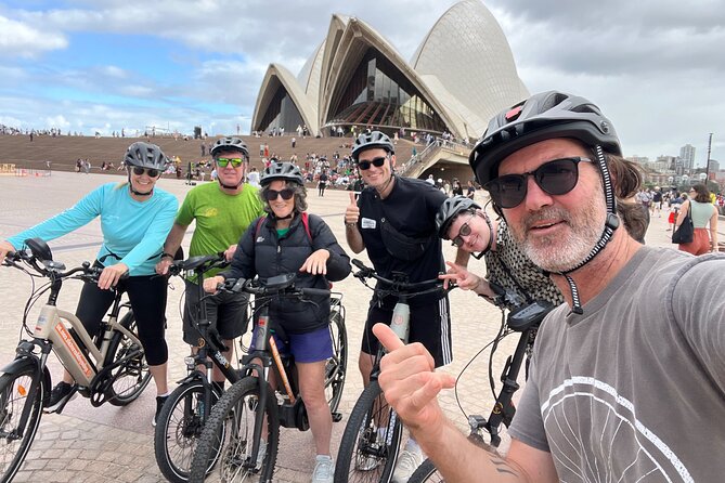Guided Electric Bike Tour of Sydney with Bluetooth helmets - Chinatown and the ride back