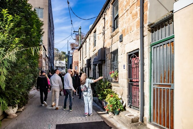 Historical True Crime Walking Tour of East Sydney - Walking effort, timing, and what to wear