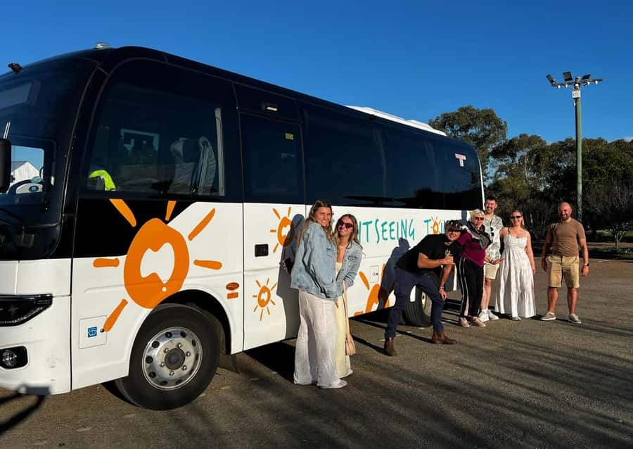 Hunter Valley: Wine, Chocolate and Lunch All Inclusive Tour - Belgian chocolate and the final taste of the valley