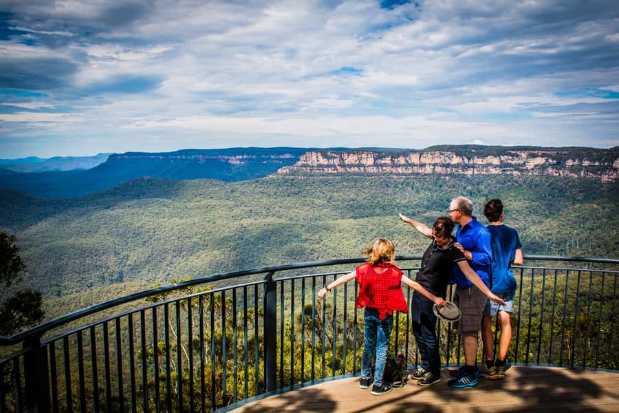Katoomba: Blue Mountains Full-Day Hop-On Hop-Off Bus Tour - Key points at a glance