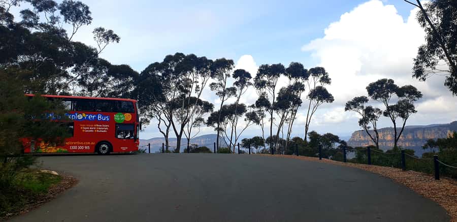 Katoomba: Blue Mountains Full-Day Hop-On Hop-Off Bus Tour - Katoomba Cascades, Katoomba Falls, and Furber Steps