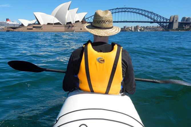 Kayak to Goat Island in Sydney Harbour with Local - Learning the boat before crossing the harbour