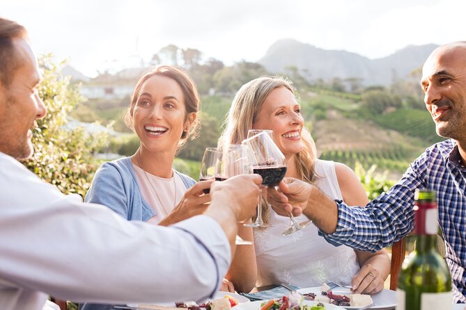 Luxury Hunter Valley Wildlife & Wine Tasting Tour from Sydney - Meeting Sam and leaving Sydney at 7:30 am