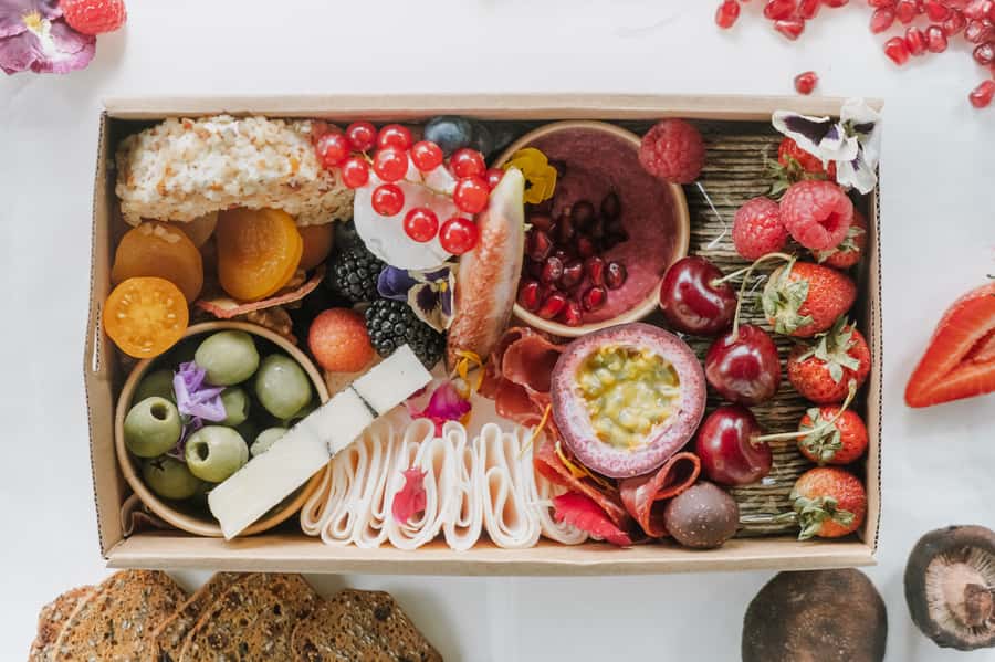 Luxury Picnic for 2 with Sydney Harbour Views at Kirribilli - Choosing the food: antipasto, fruit, or sweet