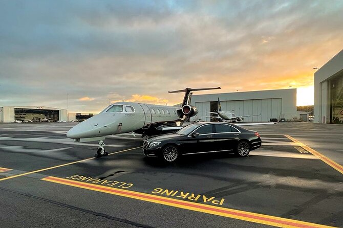 Luxury Sydney Airport Arrival Transfer - Sedan/SUV - The people behind the pickup