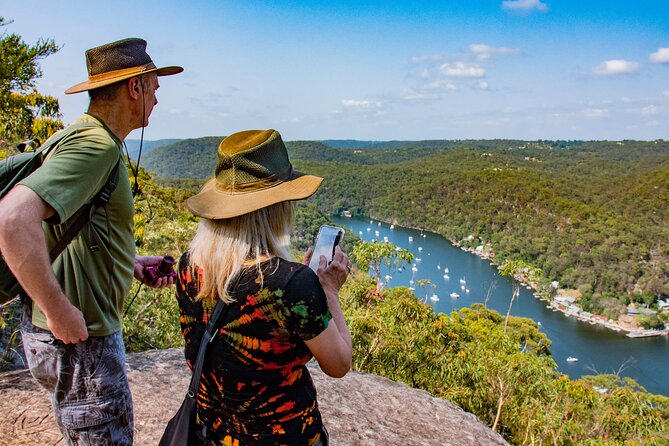 Nature and Wildlife: Australia in One Day - Private Tour - Hawkesbury River views and food options
