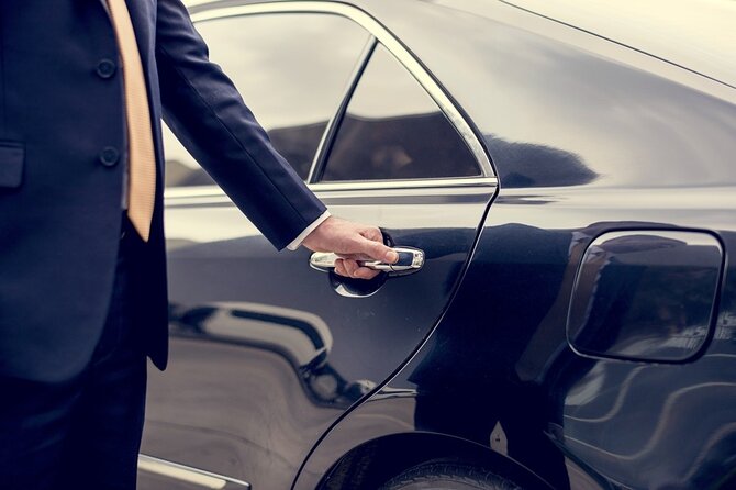 Private Chauffeured Airport Departure Transfers in Sydney - How reliable is the service?