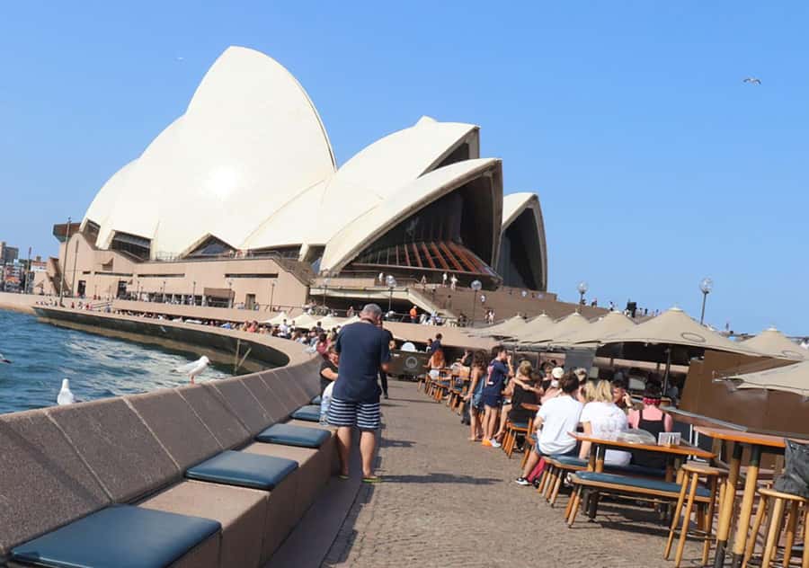 Private Half Day Sydney City Tour - A Fast Introduction to Sydney’s Big Sights