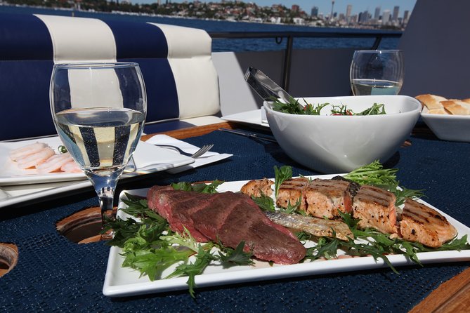 Private Luxury Sydney Harbour Cruise - A private cruise gives you control of the pace