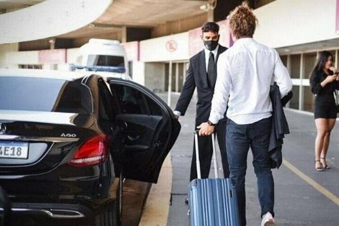 Private One-Way Airport Transfer from Sydney Airport to Sydney - Who will get the most from this transfer
