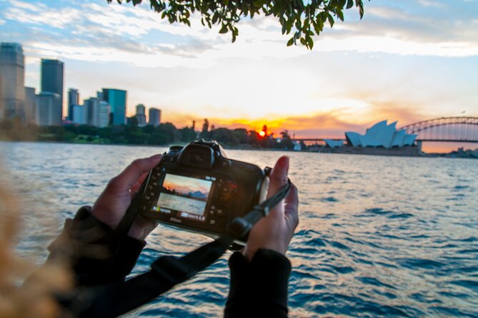 Private Sydney Harbour Sunset Photo Tour & Cruise - Dawes Point Park closes the evening