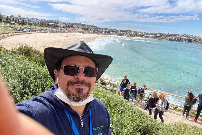 Private Tour in Sydney to Bondi and Historical Site - What the guide adds to the experience