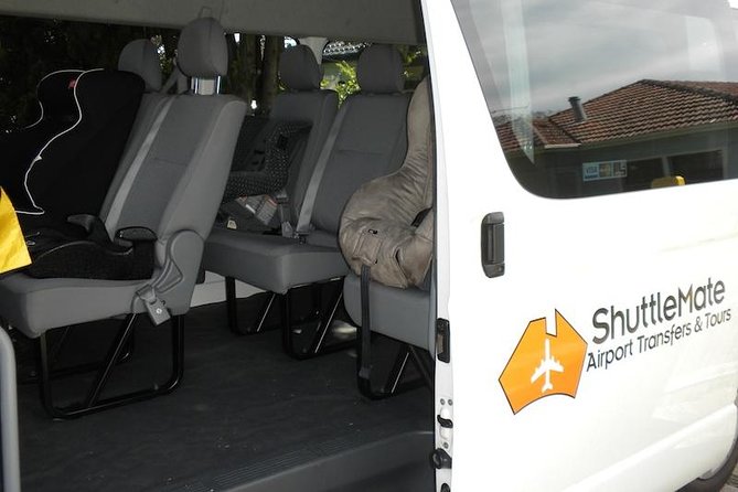 Private Transfer FROM Sydney CBD to Sydney Airport 1 to 5 people - Service record and what to expect from the driver