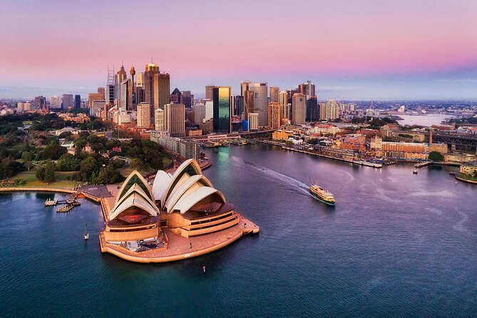 Private Transfer Sydney International Airport SYD to Sydney City - A simple airport arrival in about 20 minutes