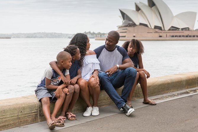 Private Vacation Photography Session with Local Photographer in Sydney - A polished souvenir from Sydney