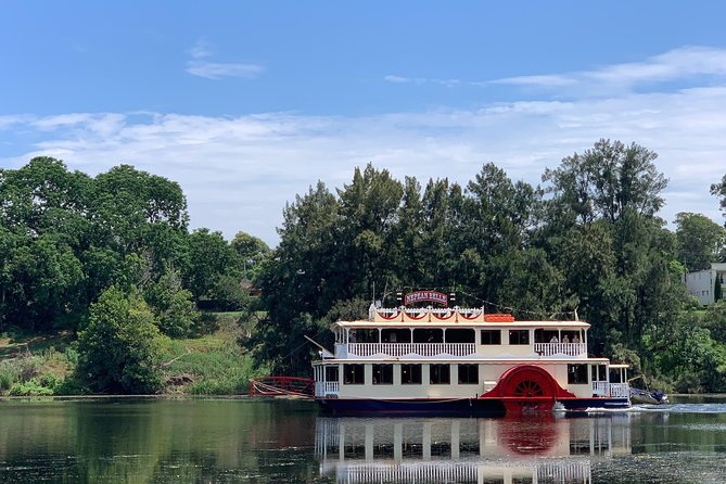 Scenic Adventure Lunch Cruise - The crew and the feel on board