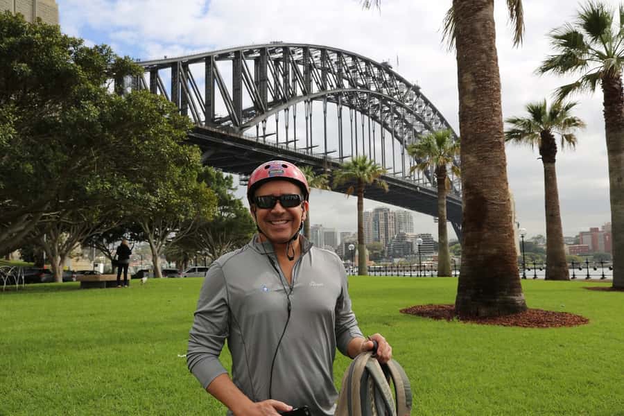 Scenic Sydney Harbour Bridge Bicycle Ride - Crossing Sydney Harbour Bridge by bicycle