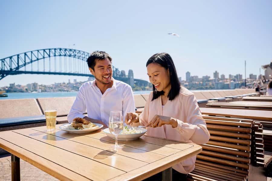 Sydney: 1-Hour Opera House Tour with Meal and Drink - Why the Sydney Opera House tour works so well