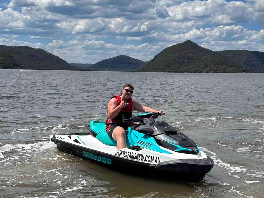 Sydney: 30 min Jet Ski Safari - The real setting is the Hawkesbury River