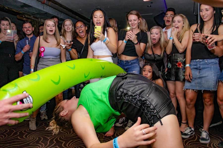 Sydney: Big Night Out Pub Crawl with Local Party Hosts - Who should book this Sydney pub crawl?