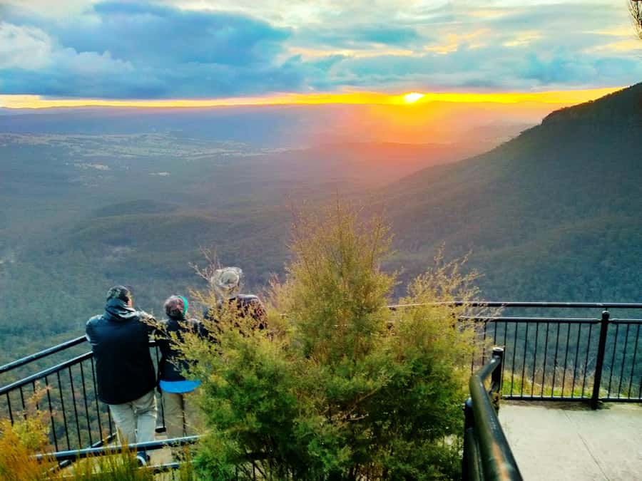 Sydney: Blue Mountains Late Start, Walks Waterfalls & Koalas - Key points at a glance