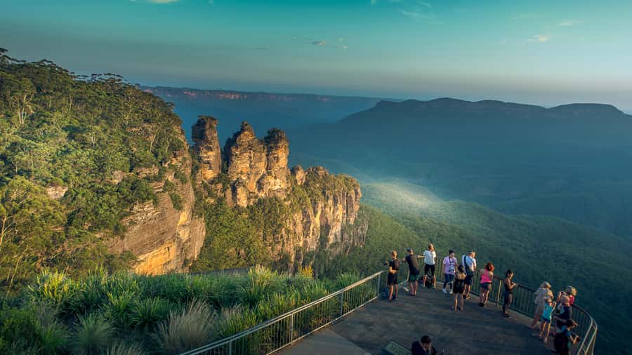 Sydney: Blue Mountains Late Start, Walks Waterfalls & Koalas - Why the late start works so well