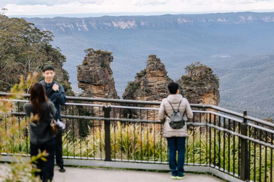 Sydney: Blue Mountains Scenic World, Wildlife Park and Lunch - Lunch that keeps the day simple
