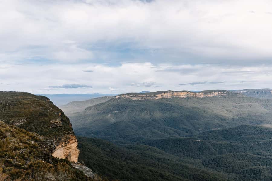Sydney: Blue Mountains Scenic World, Wildlife Park and Lunch - Weather, crowds, and what to bring