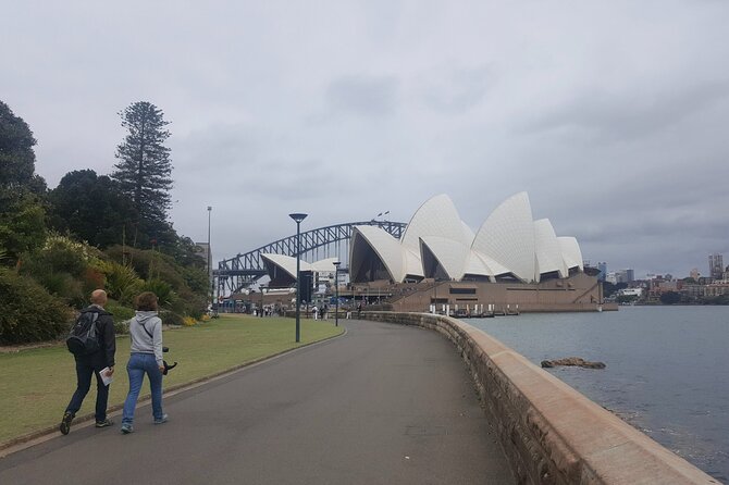 Sydney: Book A Local Host - Markets, shopping, and the wharf