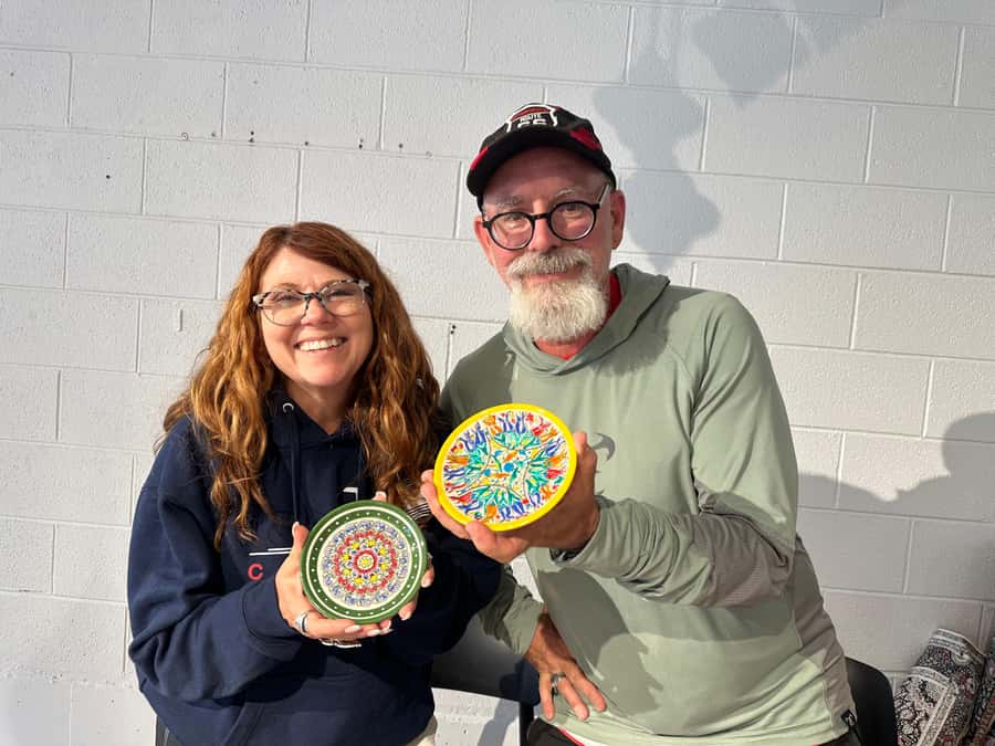 Sydney: Ceramic Plates & Bowls Paint and Sip Classes - A relaxed option for a Sydney evening